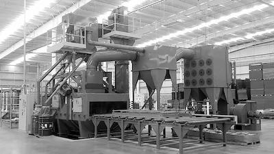 CYM PER 20x05I structural profile blast machine CYM PER 20x05I shot blasting machine, 4 blast wheels at 30 HP, installed at Andamios Atlas Mexico tubes profiles